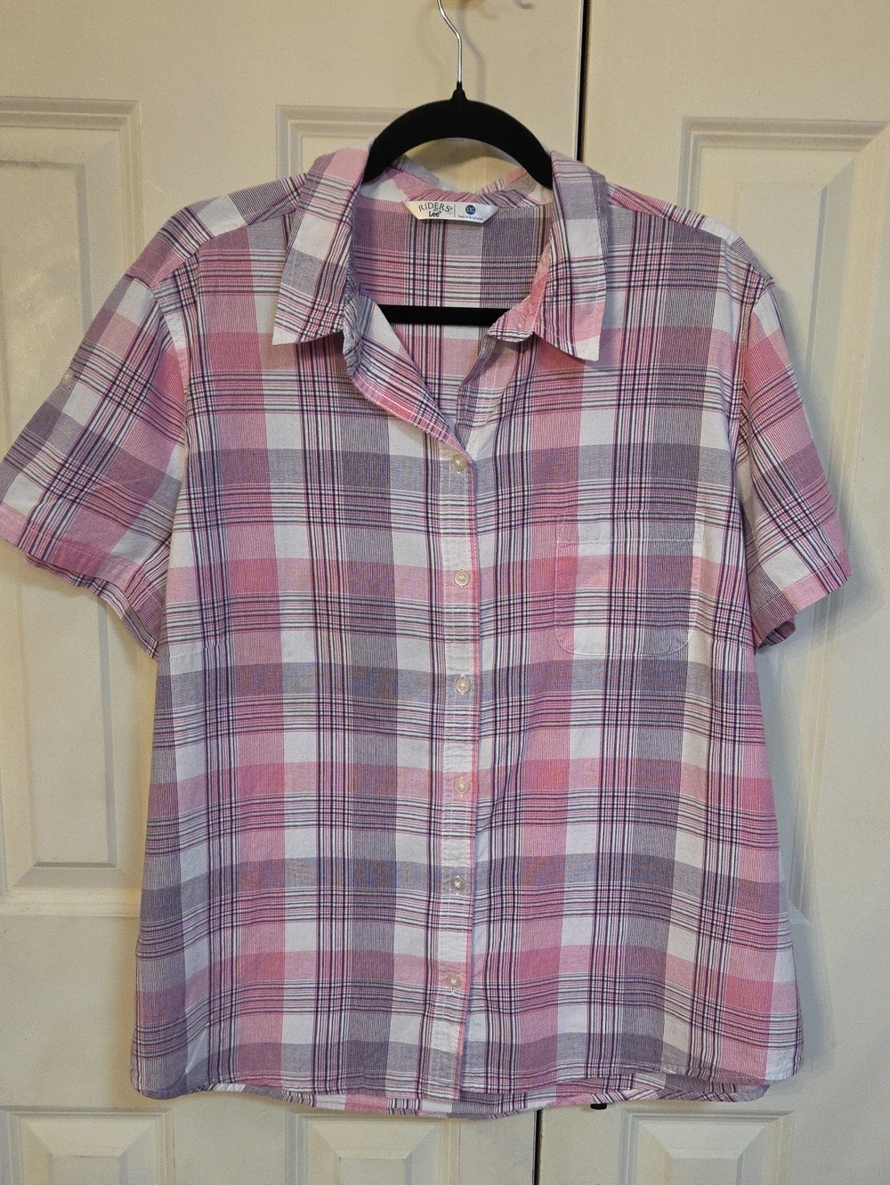 Lee Pink and White Plaid Short-Sleeve Button-Down Shirt